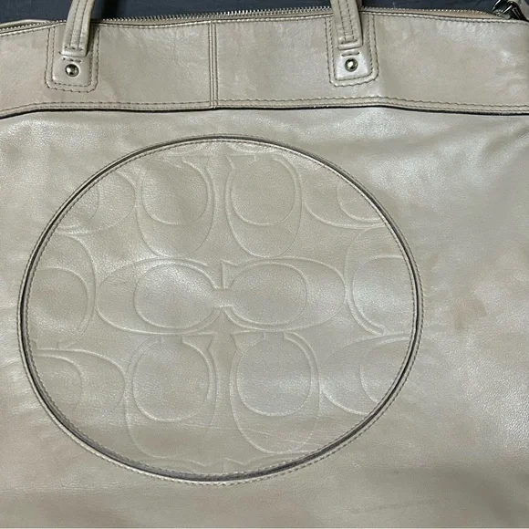 Coach Laura Signature Taupe Leather Tote Shoulder Bag Travel Casual Everyday Bag - Picture 16 of 16